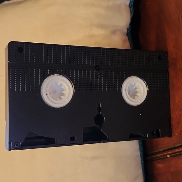 VHS TAPE - Picture 4 of 7